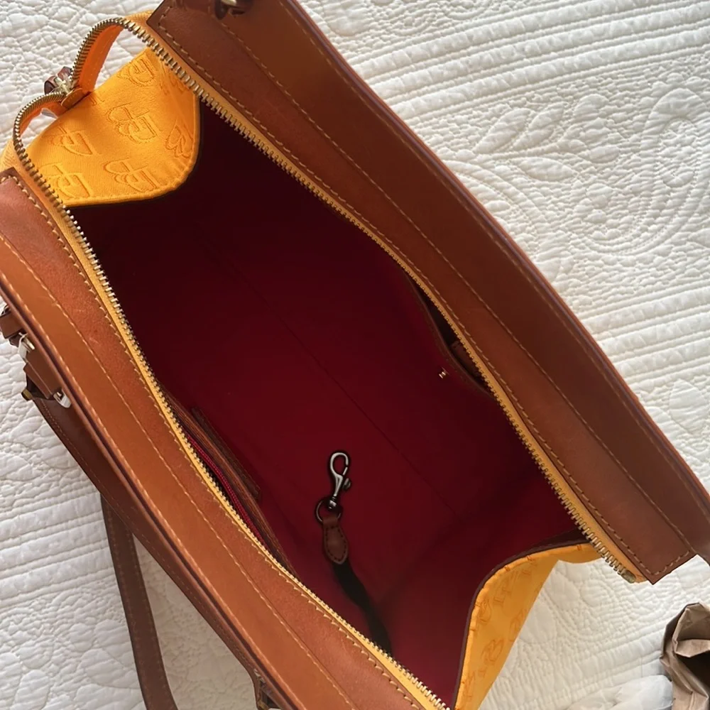 NWT Dooney & Bourke Blair Bag - Monogram / Yellow - Picture 4 of 7